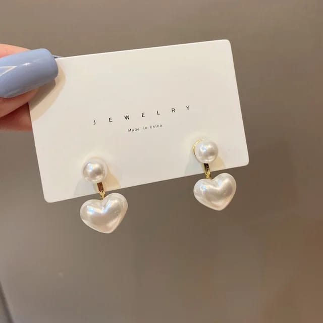 Pearl Heart Drop Earrings – Elegant Minimalist Studs