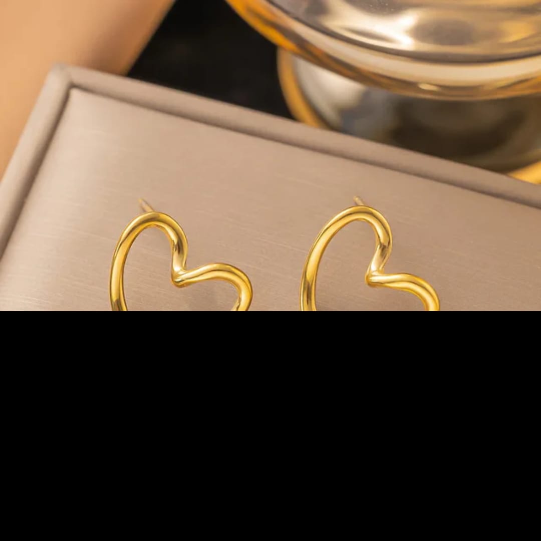 Golden Heart Stud Earrings – Minimalist Open Heart Design